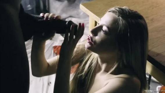 Teen Fidelity | Gentle Giant With Carolina Sweets And Jason Brown (Jason Brown, Carolina Sweets)