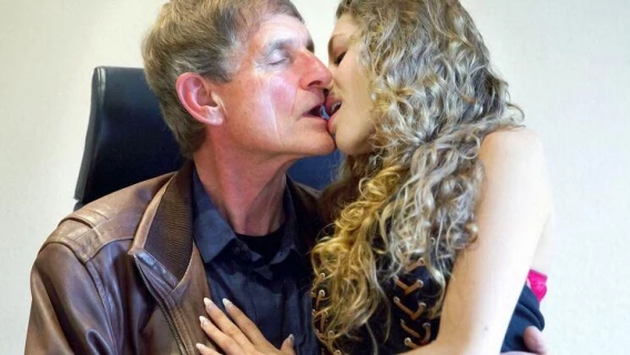 Oldje | Kinky Blackmail (Rebel Lynn, Patrik)