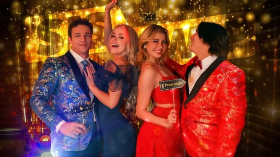 Sis Swap | Prom Queens At Home (Axel Haze, Stella Luxx, Jayden Marcos)