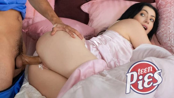 Teen Pies | Direct Deposit (Holly Day, Ophelia K, Max Fills)