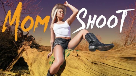 Mom Shoot | A Cowgirl In Distress (Ike Diezel, Heather Hendrix)