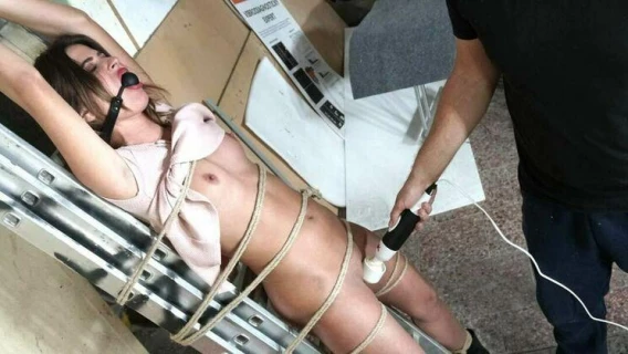 Submissed | Solo Gia Tvoricceli (Gia Tvoricceli)