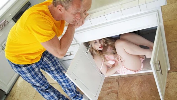 Exxxtra Small | She’s Skipping School Today (Haley Spades, Clarke Kent)