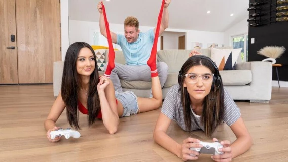 Hot Girls Game | Fucking Gamer Roomie's BF (Eliza Ibarra, Van Wylde)