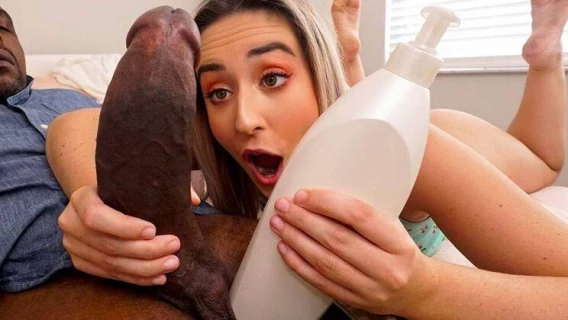 Bangbros Clips | Stretching Out Brookie's Pussy (Brookie Blair, Brickzilla)