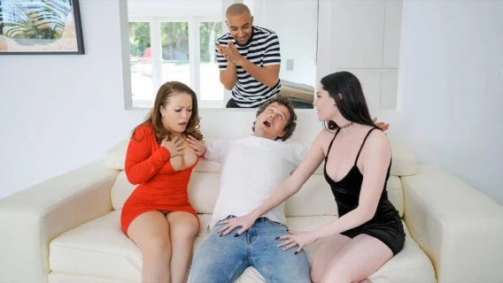 Mom Swap | She-Devils (Robby Echo, Aria Khaide, Oliver Davis)