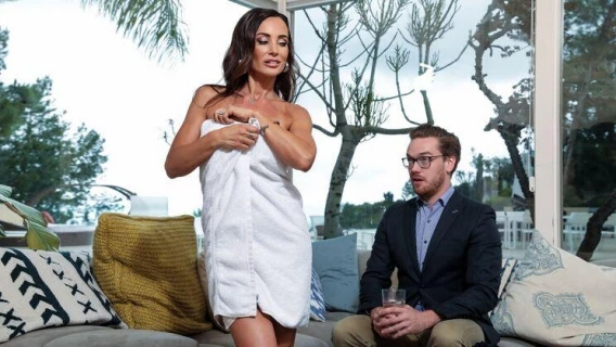 Brazzers | Seduction For Sport (Lisa Ann, Kyle Mason)