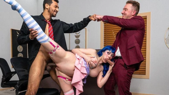 Brazzers | Clownin' For That Double D (Van Wylde, Jewelz Blu, Alex Jones)